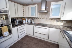 Kitchen- click for photo gallery